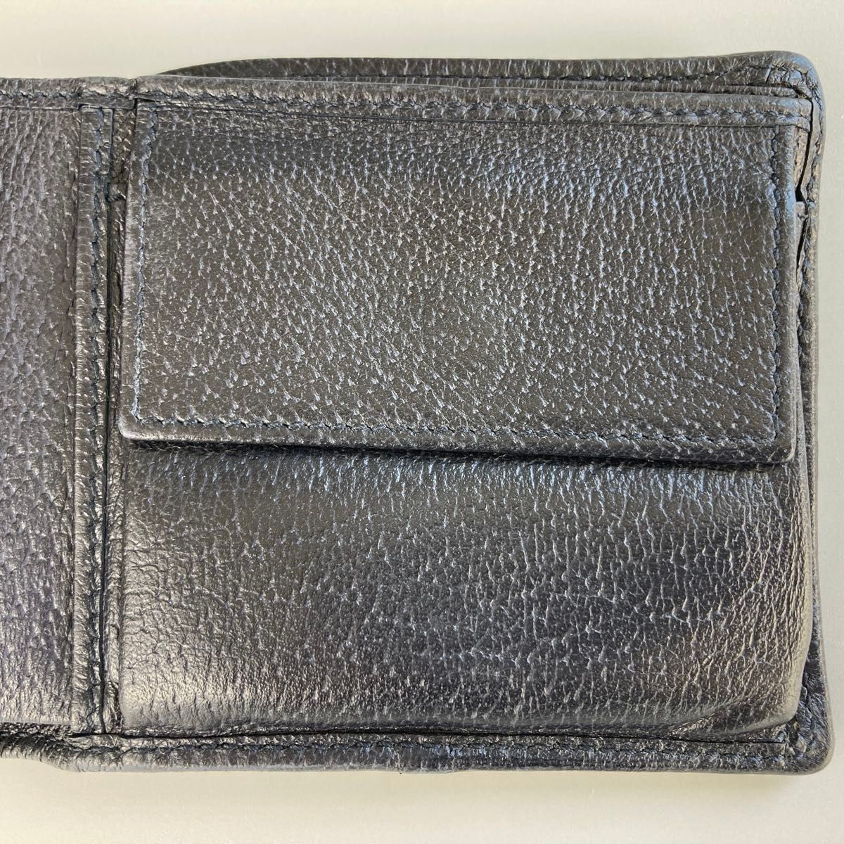 GUCCI グッチ 二つ折り財布 GGキャンバス 小型 コンパクト 軽量 GUCCI グッチ 二つ折り財布 GGキャンバス 小型 コンパクト 軽量