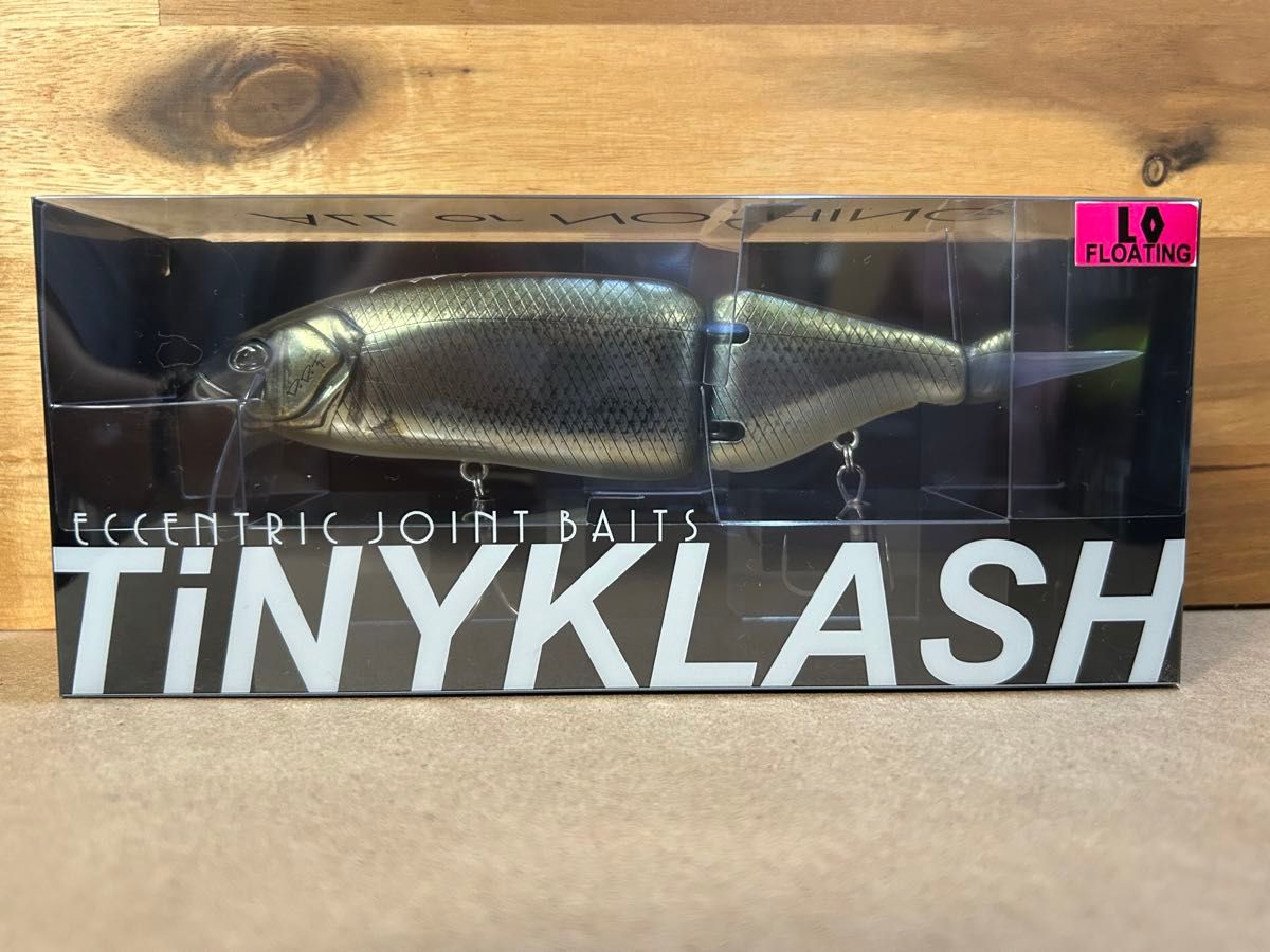 DRT TiNY KLASH Low タイニークラッシュ ウグイシルバー|Yahoo DRT TiNY KLASH Low タイニークラッシュ ウグイシルバー|Yahoo