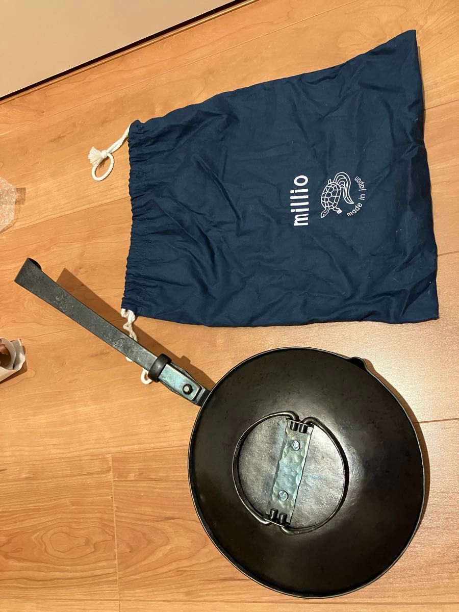 millio ミリオ 安隨製作所 折りたたみ フライパン 22㎝ サンゾー millio ミリオ 安隨製作所 折りたたみ フライパン 22㎝ サンゾー