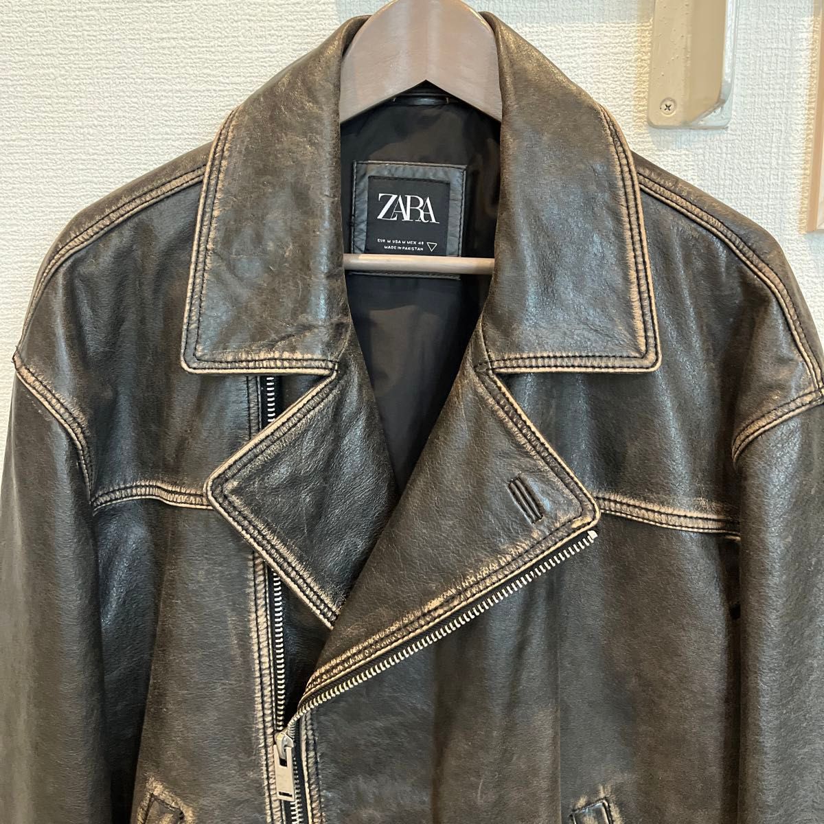 Zara ヴィンテージ レザーライダースジャケット 水牛革 M|Yahoo Zara ヴィンテージ レザーライダースジャケット 水牛革 M|Yahoo