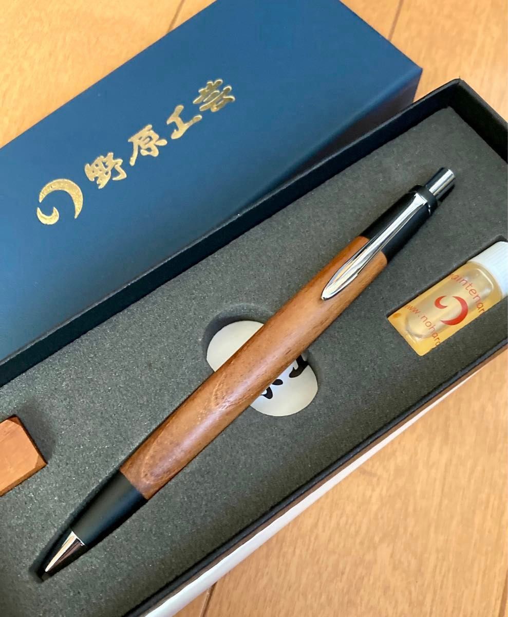 希少 野原工芸 旧型 シャーペン 桑 シルバー 0 5mm 使用頻度少 希少 野原工芸 旧型 シャーペン 桑 シルバー 0 5mm 使用頻度少