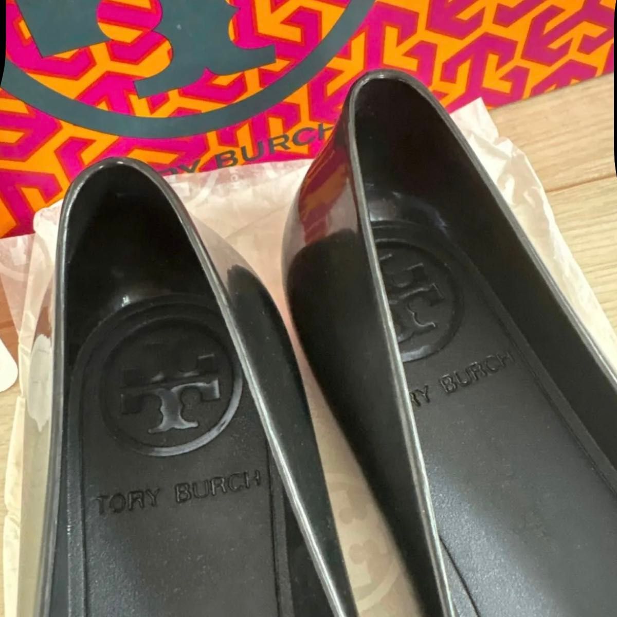 TORY BURCH トリーバーチ 黒 ブラック フラットシューズ レイン TORY BURCH トリーバーチ 黒 ブラック フラットシューズ レイン