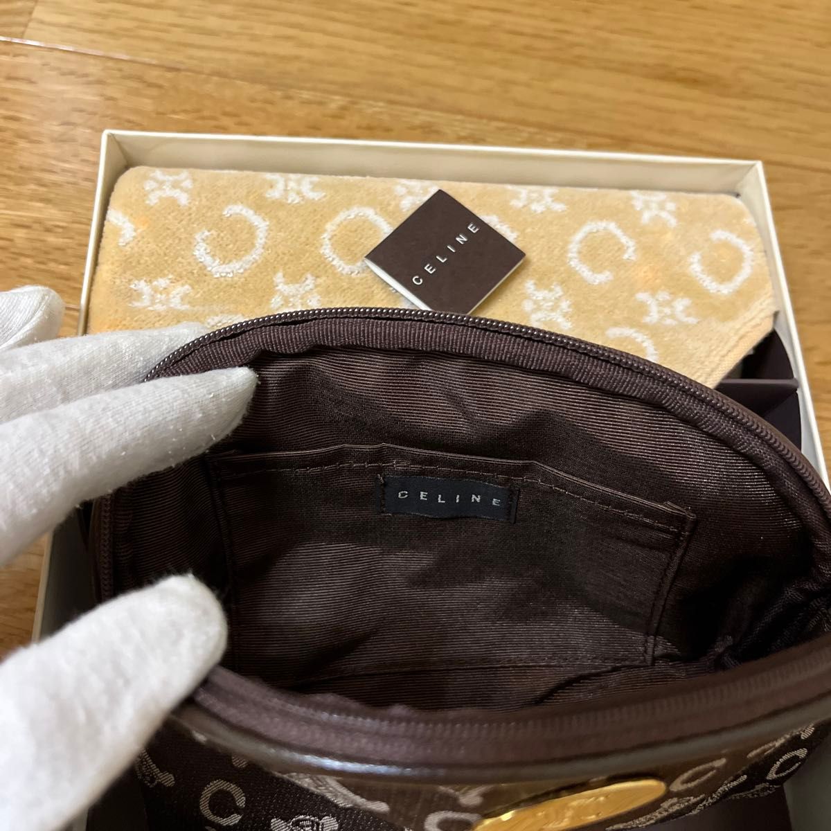 CELINE セリーヌ ポーチハンカチタオルセット|Yahoo!フリマ(旧 CELINE セリーヌ ポーチハンカチタオルセット|Yahoo!フリマ(旧