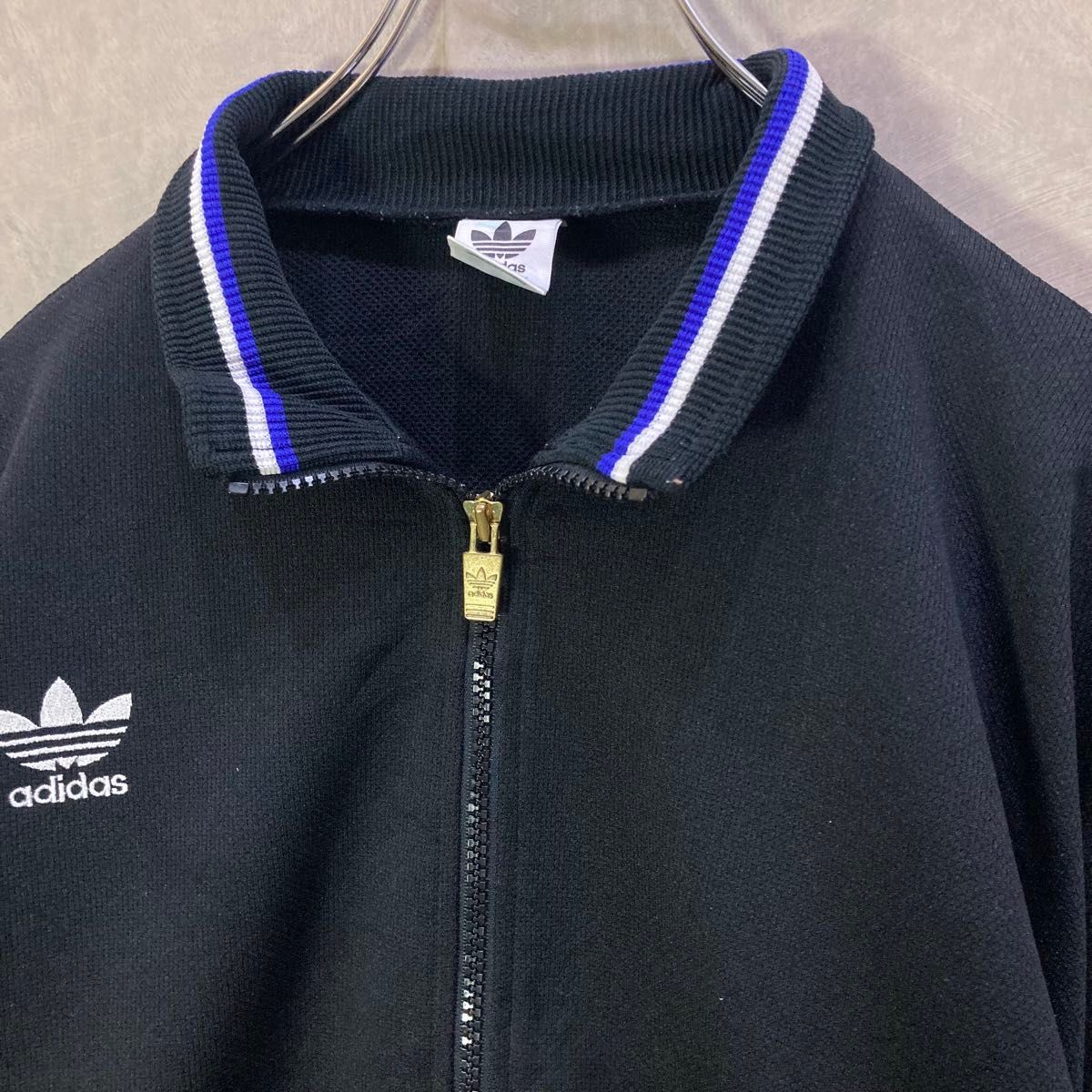 90s デサント製adidas トラックジャケット ショート丈 90s デサント製adidas トラックジャケット ショート丈