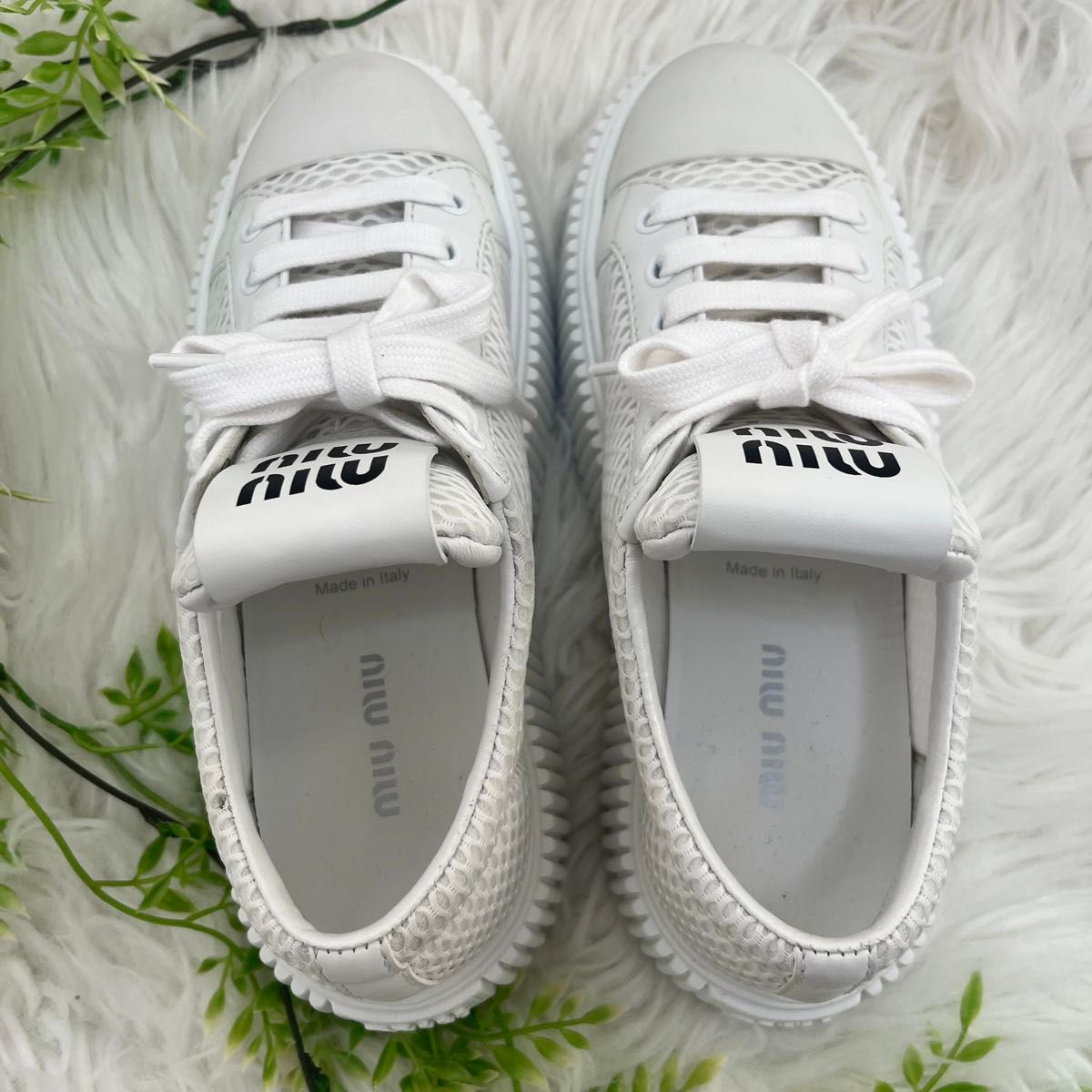 miu miu ミュウミュウ メッシュ フラットフォーム スニーカー miu miu ミュウミュウ メッシュ フラットフォーム スニーカー