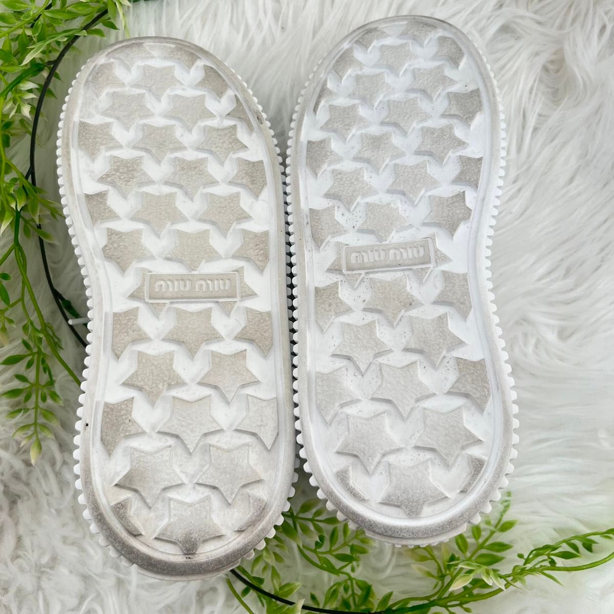 miu miu ミュウミュウ メッシュ フラットフォーム スニーカー miu miu ミュウミュウ メッシュ フラットフォーム スニーカー