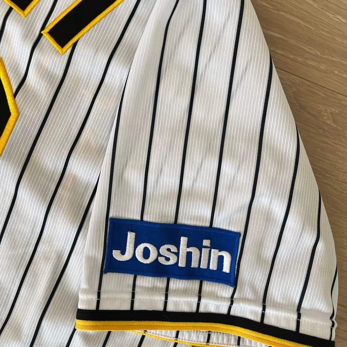 阪神タイガース 西勇輝 ホームユニフォーム - 応援グッズ 阪神タイガース 西勇輝 ホームユニフォーム - 応援グッズ