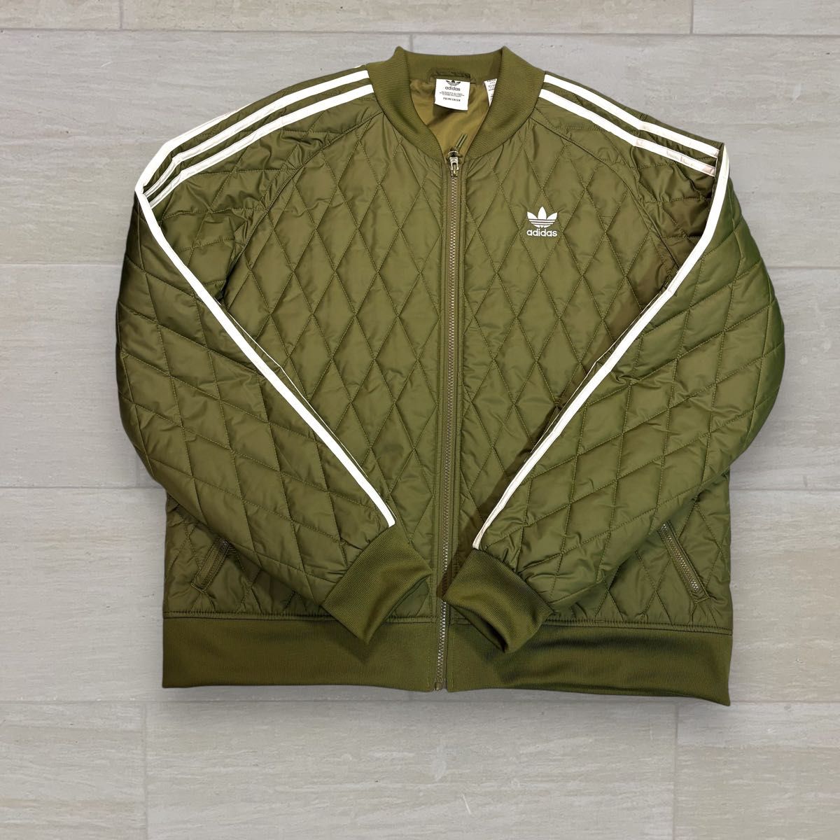 極美品】激レア 大きいサイズ adidas キルティングジャケット 極美品】激レア 大きいサイズ adidas キルティングジャケット