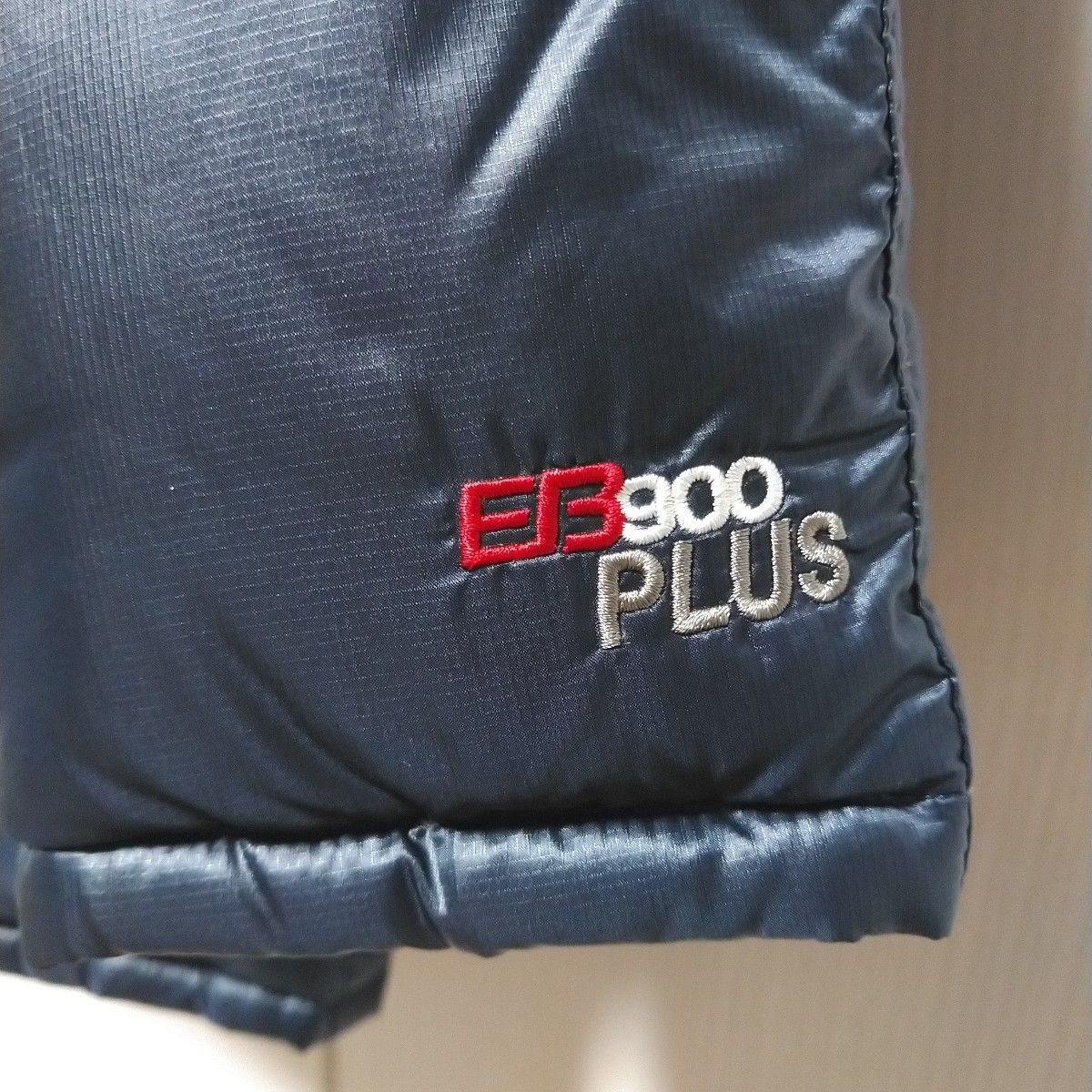 エディーバウアー EB900フィルパワー N-3B ダウンジャケット M エディーバウアー EB900フィルパワー N-3B ダウンジャケット M