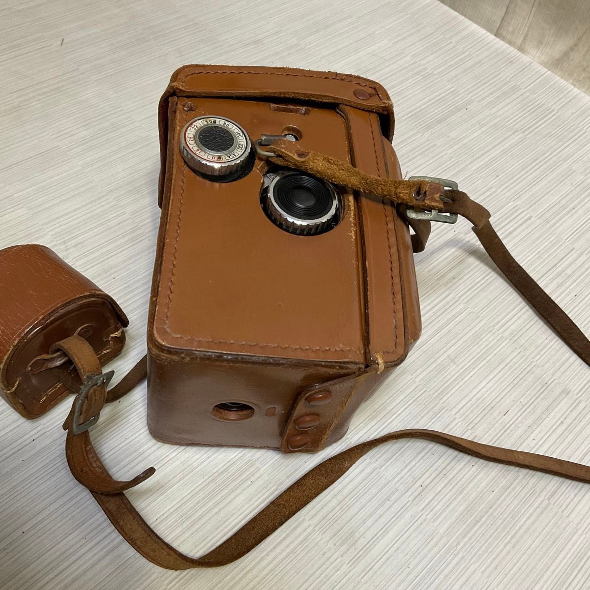 yashicaflex ヤシカフレックス 二眼レフ 古い 革ケース付き yashicaflex ヤシカフレックス 二眼レフ 古い 革ケース付き