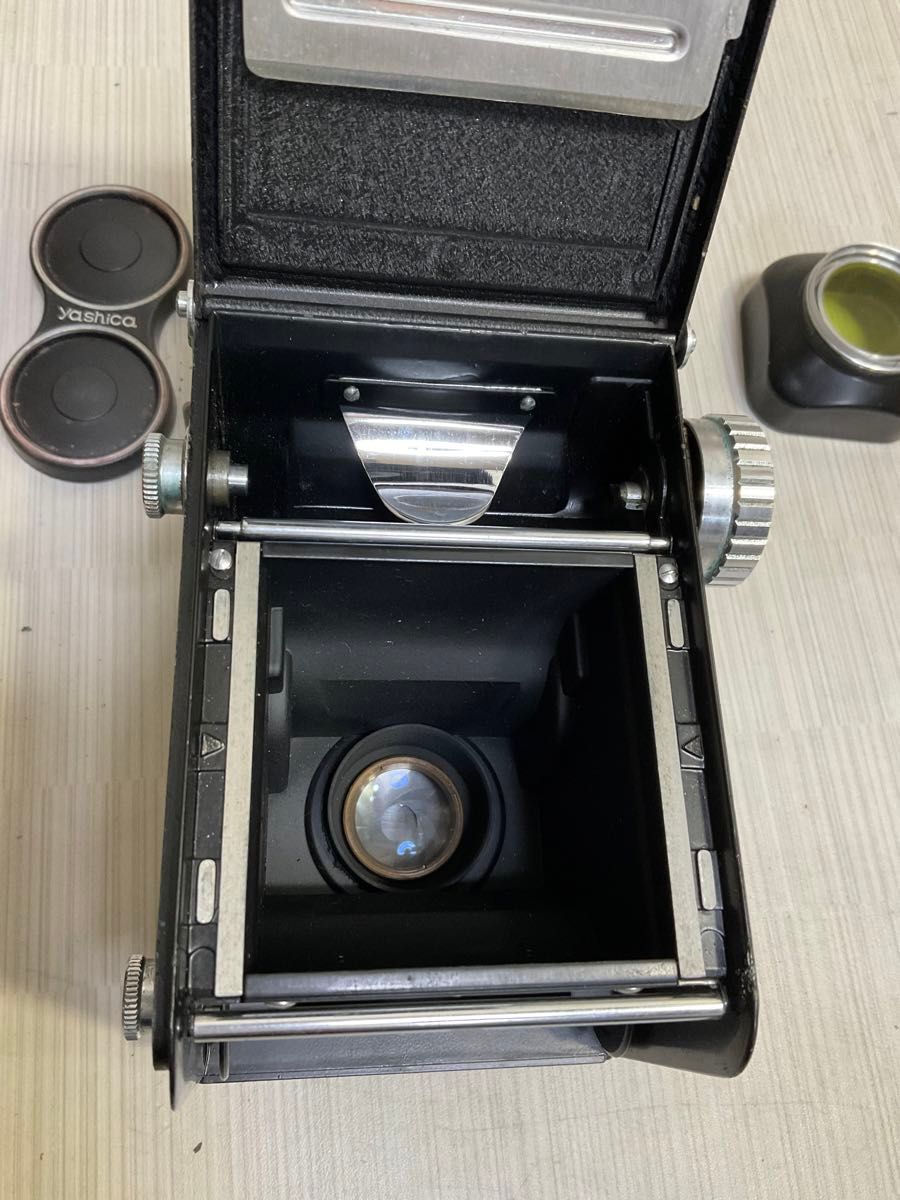 yashicaflex ヤシカフレックス 二眼レフ 古い 革ケース付き yashicaflex ヤシカフレックス 二眼レフ 古い 革ケース付き