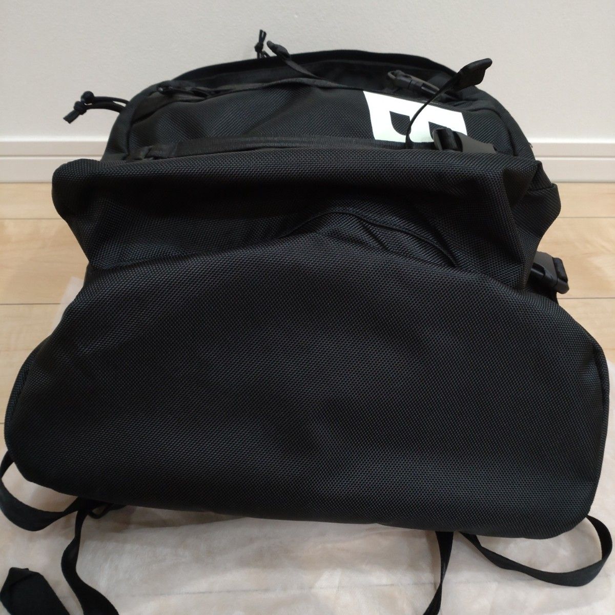 未使用・美品】KIRBY NEW ERA コラボ キャリアパック 35L|Yahoo 未使用・美品】KIRBY NEW ERA コラボ キャリアパック 35L|Yahoo
