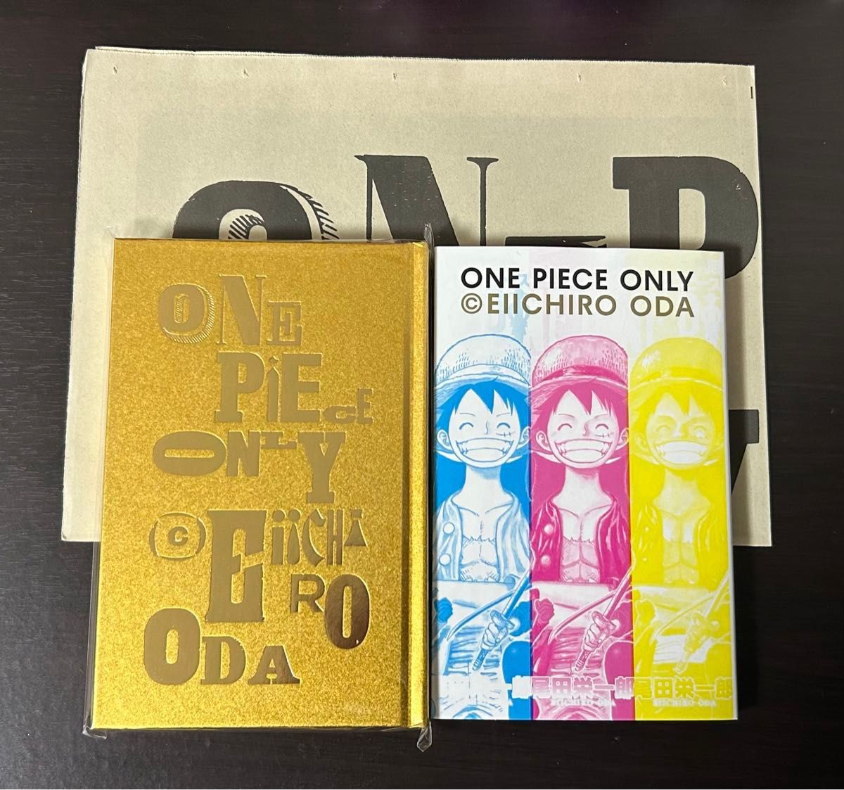 ワンピースオンリー展 展覧会公式図録『ONE PIECE ONLY / 4C ワンピースオンリー展 展覧会公式図録『ONE PIECE ONLY / 4C
