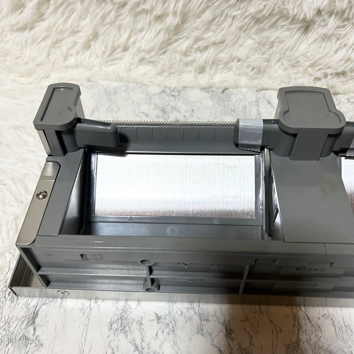 新品未使用】TOTO 棚付二連紙巻器 トイレットペーパーホルダー 新品未使用】TOTO 棚付二連紙巻器 トイレットペーパーホルダー
