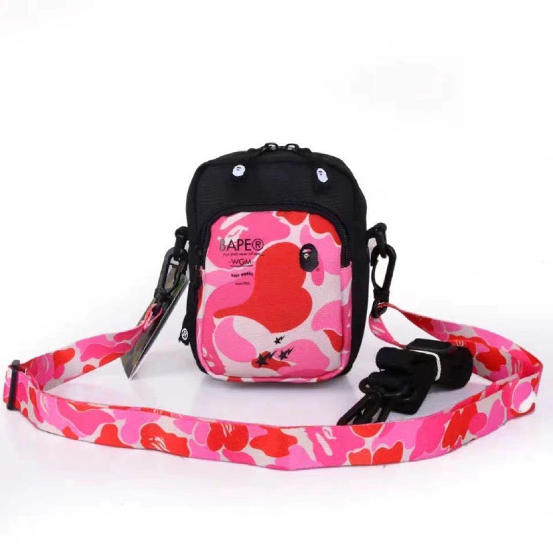 BAPE アベイシングエイプ カモフラージュショルダーバッグ BAPE アベイシングエイプ カモフラージュショルダーバッグ