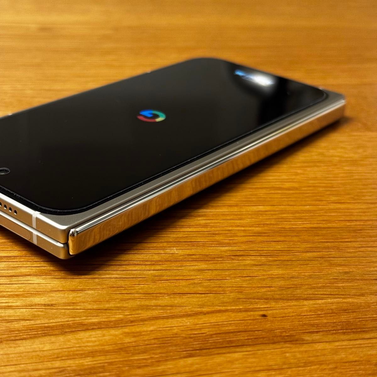 ジャンク Pixel 9 Pro Fold 256GB 白 Wi-Fi docomo auのみ動作