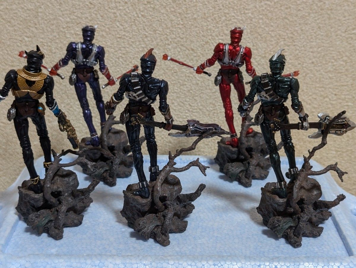 S I C 匠魂 仮面ライダー響鬼・響鬼紅・威吹鬼・轟鬼・斬鬼5体 S I C 匠魂 仮面ライダー響鬼・響鬼紅・威吹鬼・轟鬼・斬鬼5体
