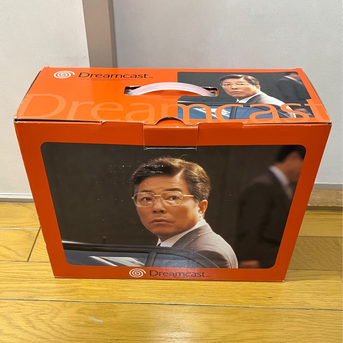 動作確認済】 セガ ドリームキャスト本体 湯川専務ver 箱付き 動作確認済】 セガ ドリームキャスト本体 湯川専務ver 箱付き