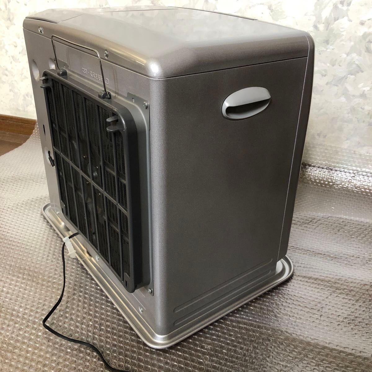 石油ファンヒーター ダイニチ FW-672LX ブルーヒーター 9 0L 大 石油ファンヒーター ダイニチ FW-672LX ブルーヒーター 9 0L 大