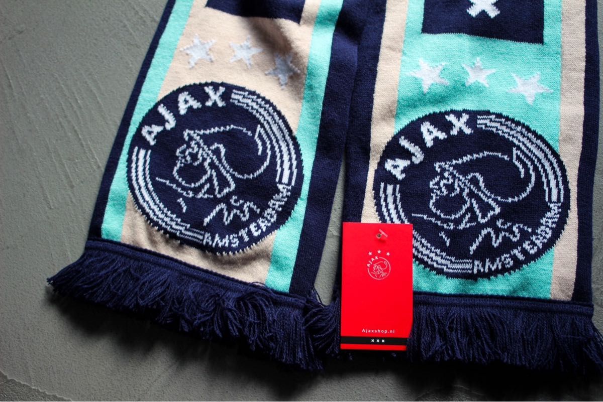 アヤックス サッカーマフラー Ajax ユーロ 現地購入 欧州製 アヤックス サッカーマフラー Ajax ユーロ 現地購入 欧州製
