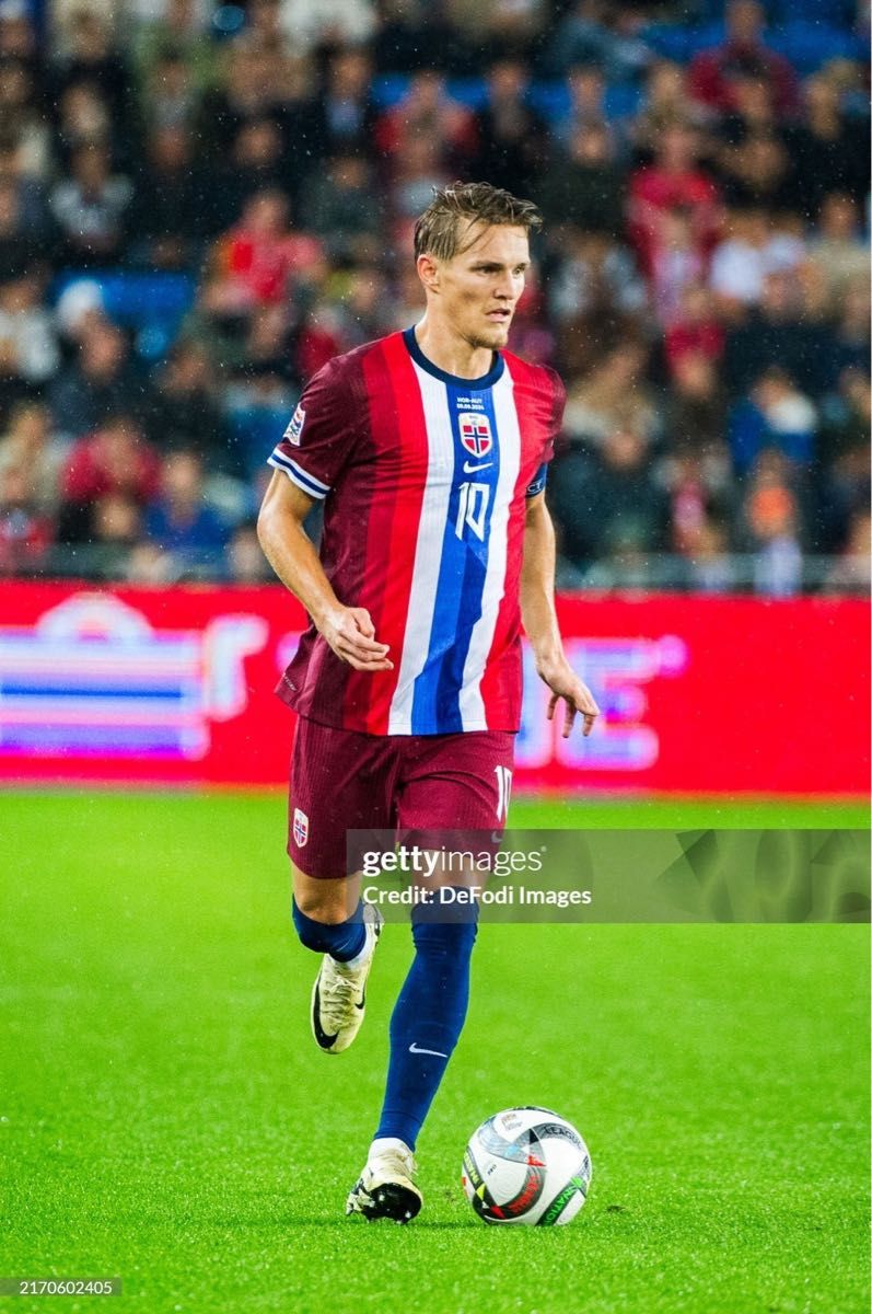 ナイキ ノルウェー代表 24-25 ユニフォーム ホーム ウーデゴール ナイキ ノルウェー代表 24-25 ユニフォーム ホーム ウーデゴール