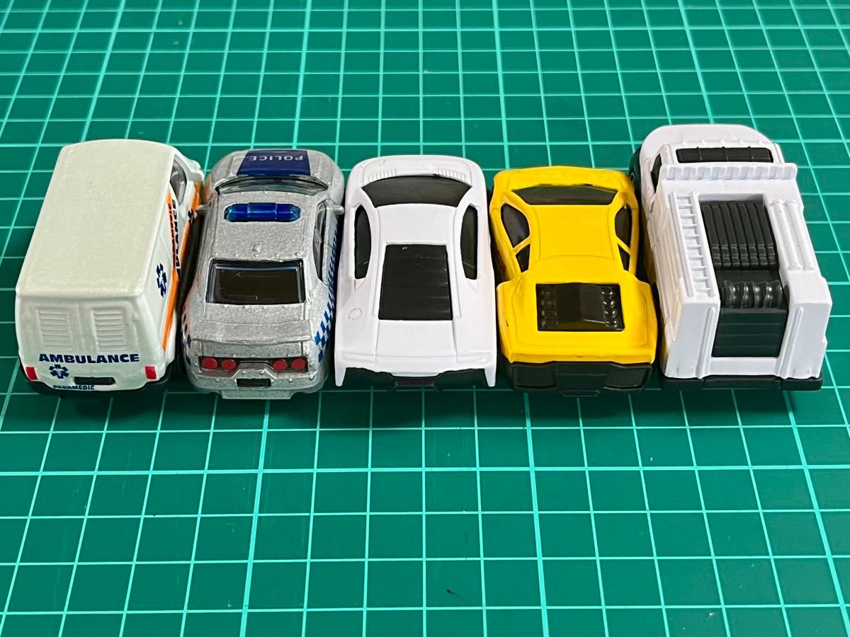 ミニカー スピードシティ ダイキャストカー 5個セット 緊急車両 ミニカー スピードシティ ダイキャストカー 5個セット 緊急車両