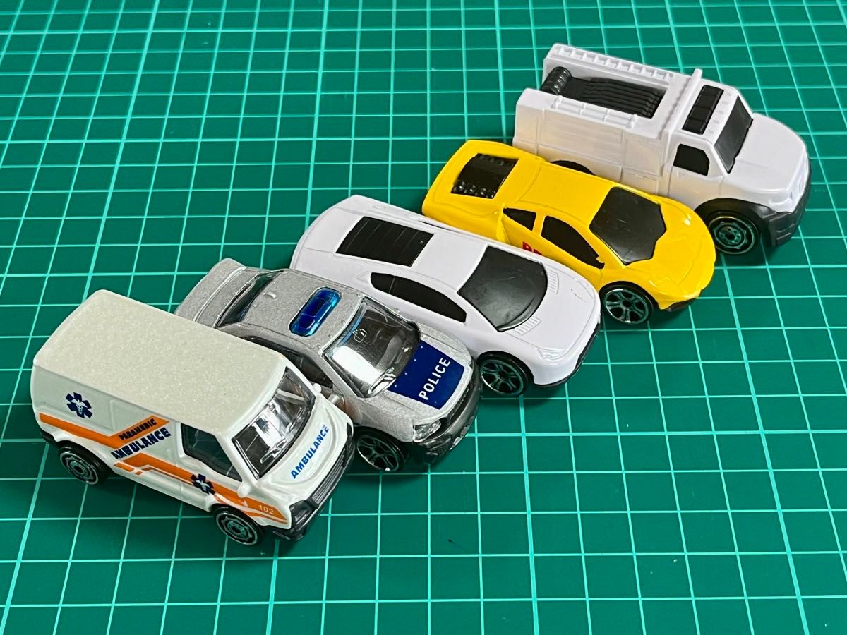 ミニカー スピードシティ ダイキャストカー 5個セット 緊急車両 ミニカー スピードシティ ダイキャストカー 5個セット 緊急車両