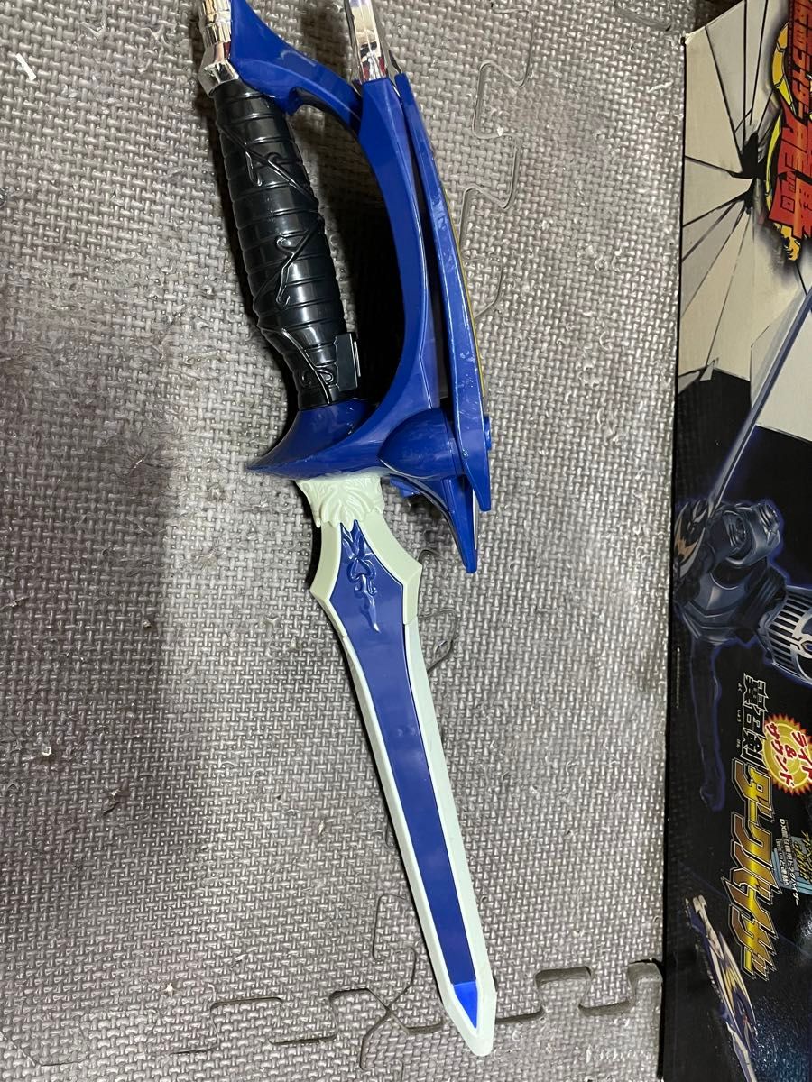 当時物】バンダイ 仮面ライダー龍騎 翼召剣 ダークバイザー 当時物】バンダイ 仮面ライダー龍騎 翼召剣 ダークバイザー