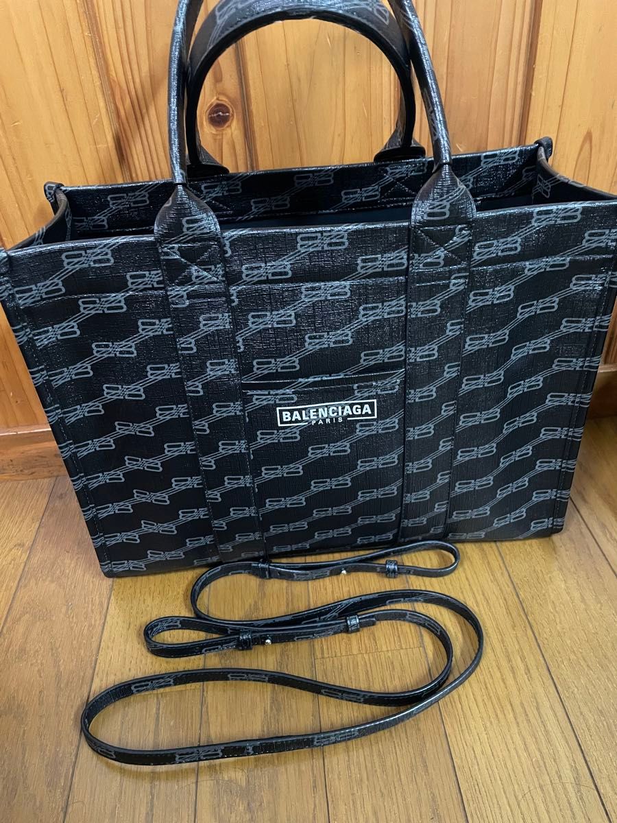 正規品 バレンシアガ トートバッグ BBモノグラム BALENCIAGA 正規品 バレンシアガ トートバッグ BBモノグラム BALENCIAGA