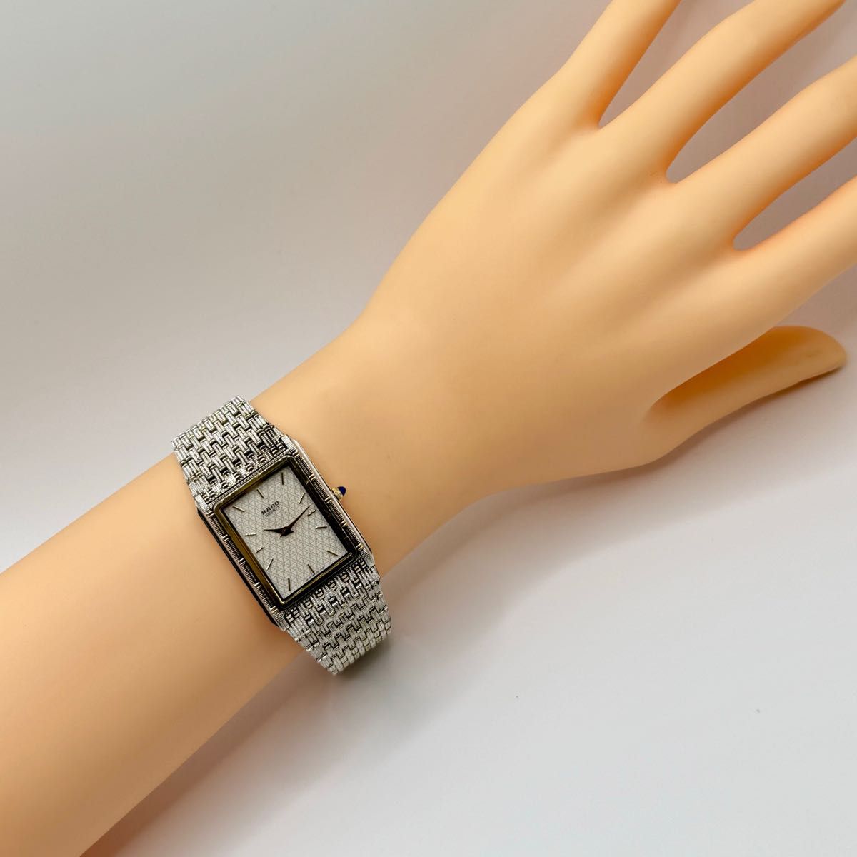 ≪超目玉★12月≫ 2針 クォーツ ラドー RADO レクタンギュラー121 SS 2GP 9026 ラドー