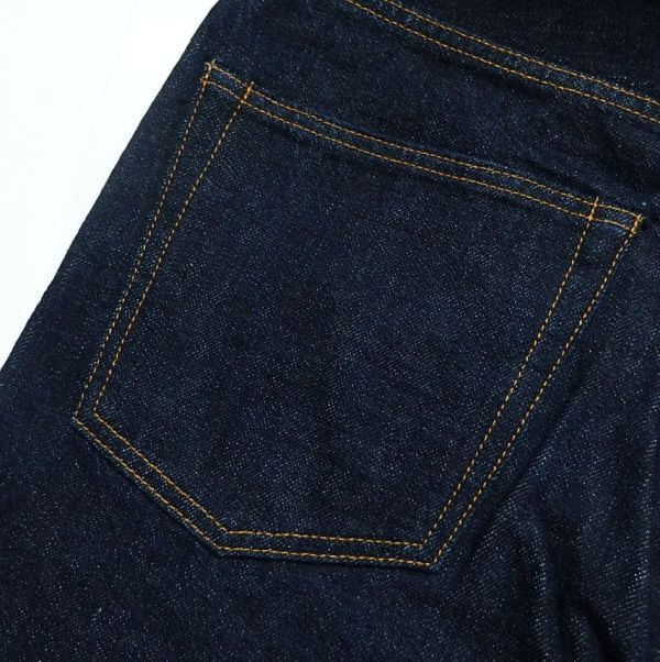 WAREHOUSE Warehouse Lot 1100 корова patch Denim брюки W30L32