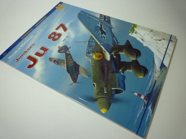 YH21 [洋書]Junkers Ju 87 vol.IV [42] KAGERO