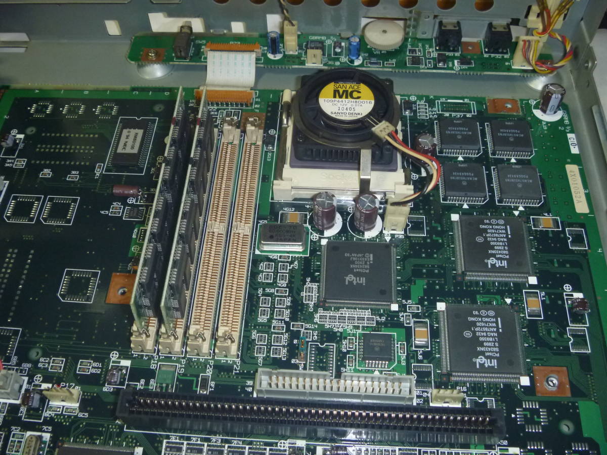 PC-9821Xa/U1　整備済み　動作品　2FDD　Pentium90MHz　メモリ23.6MB　CF2GB　_画像8