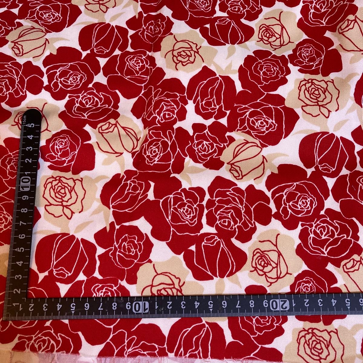 薔薇柄生地|Yahoo!フリマ(旧PayPayフリマ) 薔薇柄生地|Yahoo!フリマ(旧PayPayフリマ)