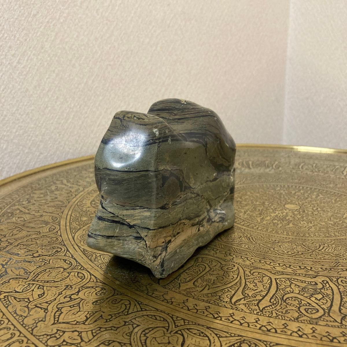 蛇紋石置物 蛇石 ヘビ石 水石 オブジェ 縁起物 天然石 鑑賞石 蛇紋石置物 蛇石 ヘビ石 水石 オブジェ 縁起物 天然石 鑑賞石