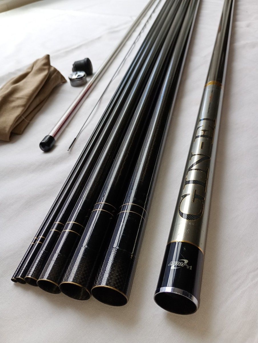 ダイワ DAIWA 銀影 プロトギア 4-90SC 替え穂先付属 美品 鮎竿 ダイワ DAIWA 銀影 プロトギア 4-90SC 替え穂先付属 美品 鮎竿