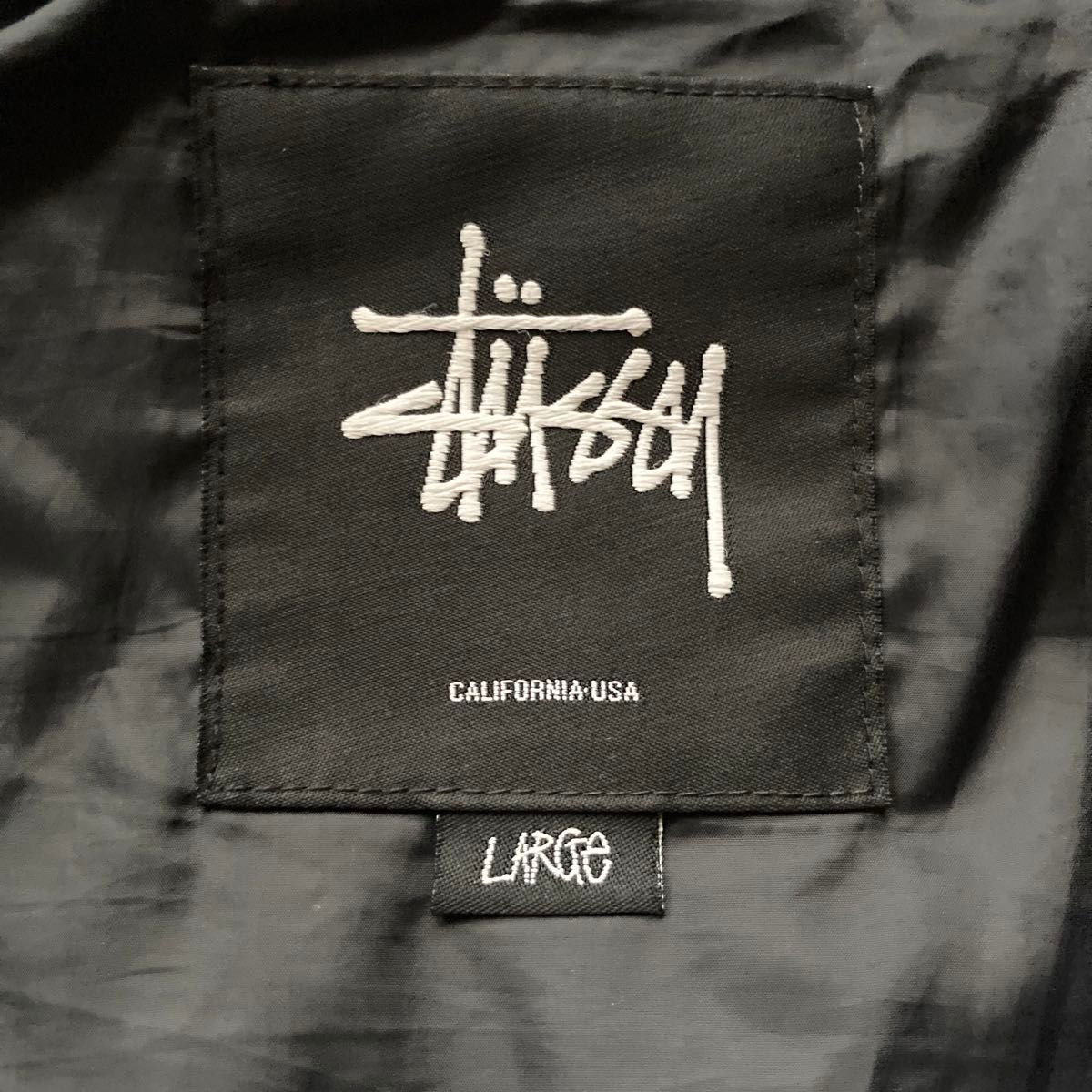 stussy ステューシー ダウンジャケット L ブラックドット柄 水玉 stussy ステューシー ダウンジャケット L ブラックドット柄 水玉