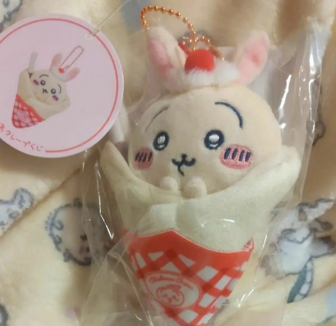 ちいかわクレープマスコットくじ うさぎ+クレープタオル3種+チェック大判タオルハンカチ3種☆オマケ付き♪