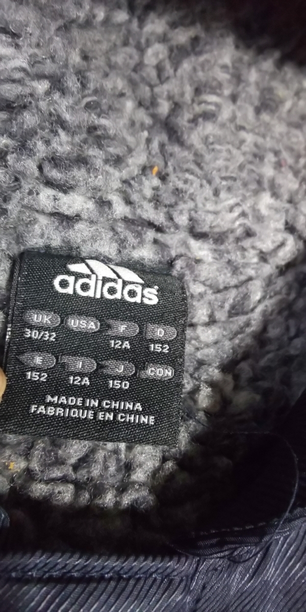 美品adidas裏ボア、濃紺ベンチコート サイズ150_画像4