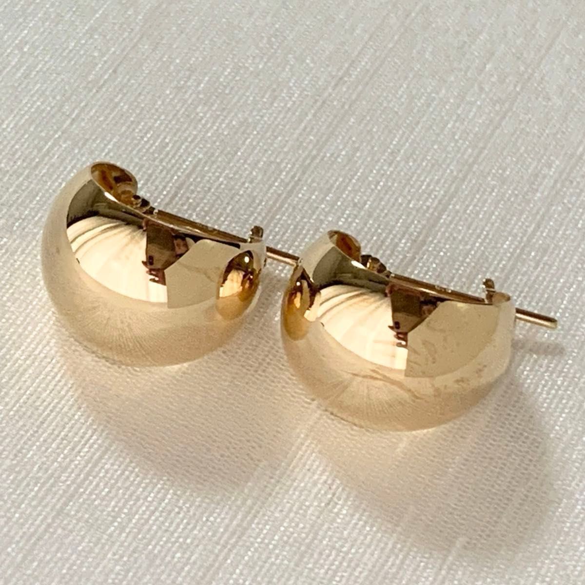 地金 18金【10×13mm 月甲フープピアス】Yゴールド K18刻印入 地金 18金【10×13mm 月甲フープピアス】Yゴールド K18刻印入