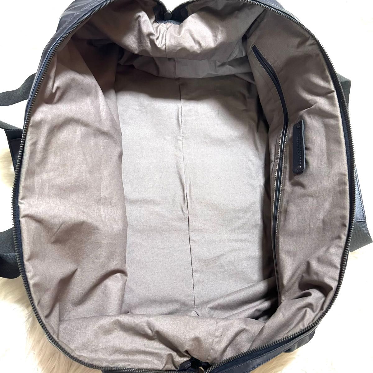 本物 極美品 ランウェイ ボッテガ ヴェネタ 2WAY イントレ 本物 極美品 ランウェイ ボッテガ ヴェネタ 2WAY イントレ