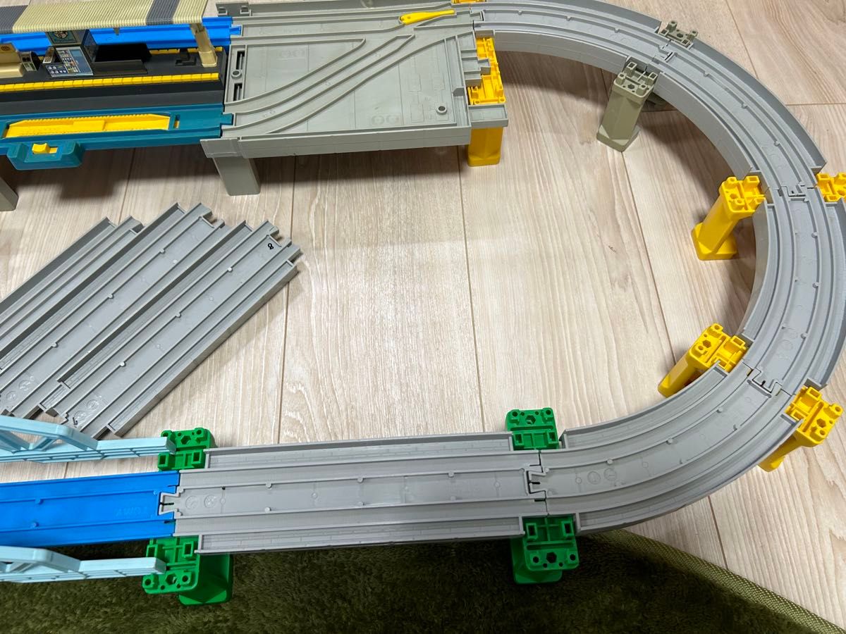 プラレール 高架駅 レイアウト|Yahoo!フリマ(旧PayPayフリマ) プラレール 高架駅 レイアウト|Yahoo!フリマ(旧PayPayフリマ)