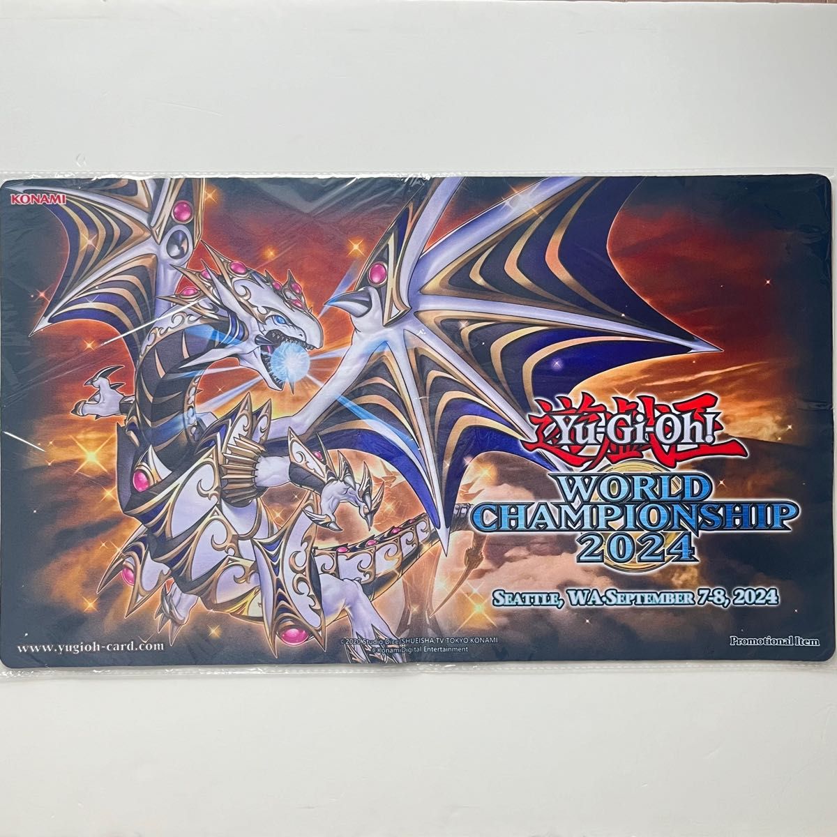 遊戯王 WCS2024 記念 プレイマットDragon of Illumination 遊戯王 WCS2024 記念 プレイマットDragon of Illumination