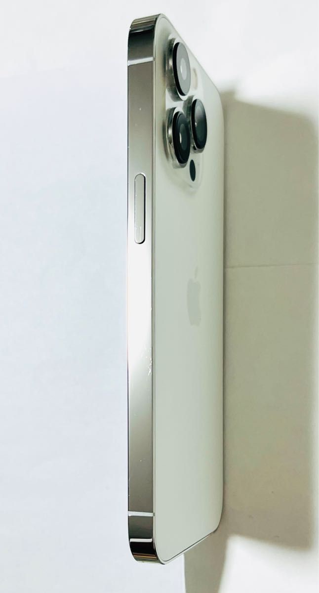 期間限定値下げ中 〜6/23【極美品】iPhone 13 Pro 256gb 期間限定値下げ中 〜6/23【極美品】iPhone 13 Pro 256gb