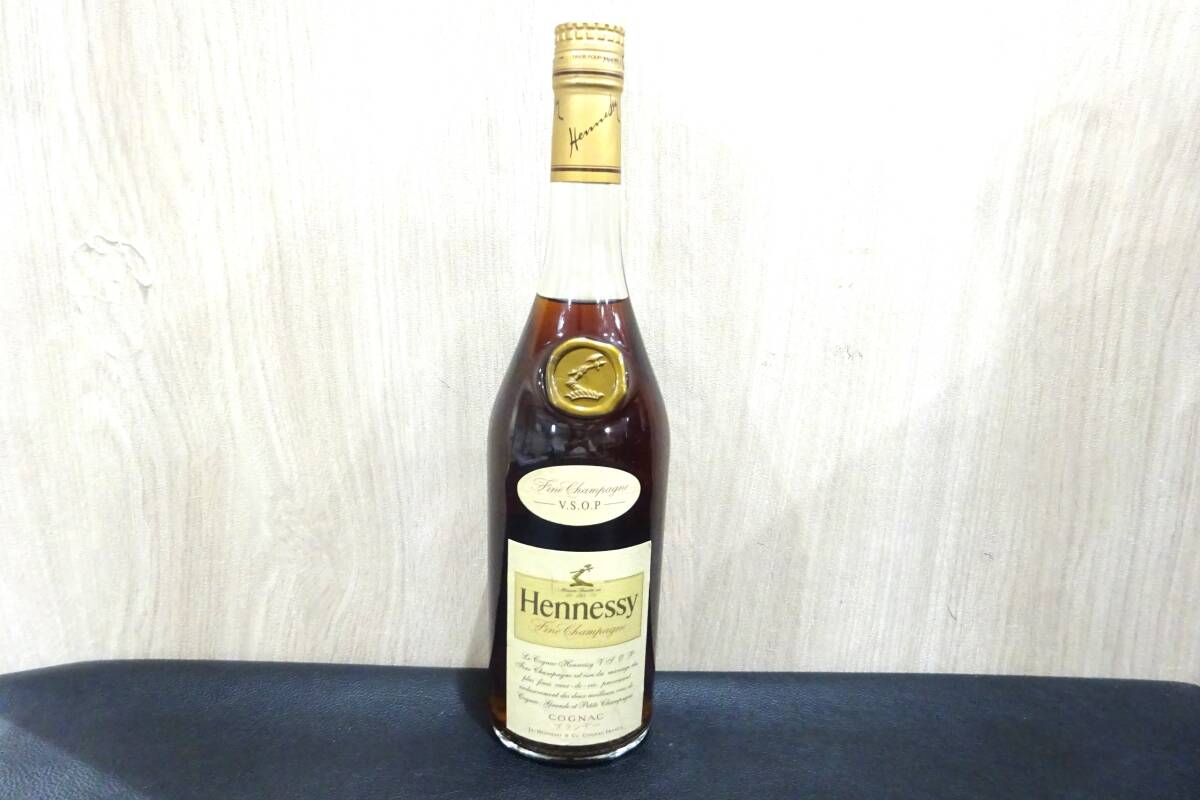1円～ 未開栓 ヘネシー コニャック Hennessy COGNAC V.S.O.P 700ml 40度 40％ Fine Champagne お酒 ブランデー 