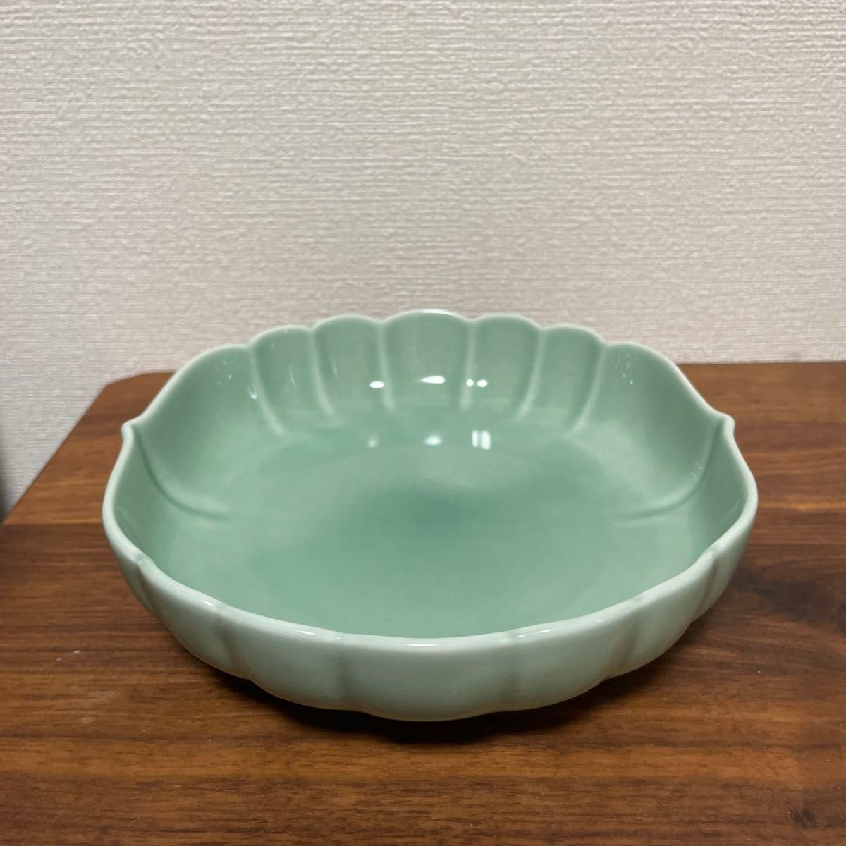 新品未使用】深川製磁 笹青磁 菊中割6号鉢|Yahoo!フリマ(旧 新品未使用】深川製磁 笹青磁 菊中割6号鉢|Yahoo!フリマ(旧