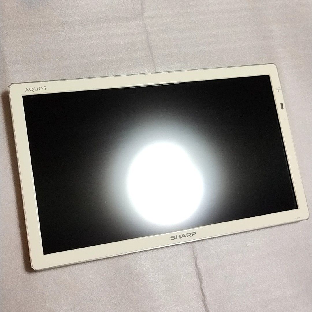 シャープ 20V型 液晶テレビ AQUOS LC-20F5-W ハイビジョン シャープ 20V型 液晶テレビ AQUOS LC-20F5-W ハイビジョン