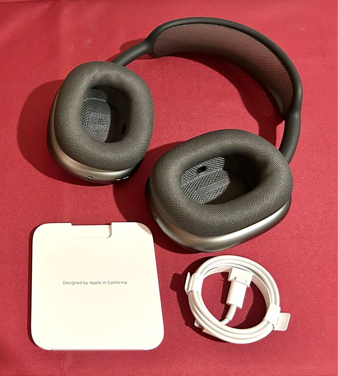 AirPods max スペースグレイ(刻印入り)美品|Yahoo!フリマ(旧 AirPods max スペースグレイ(刻印入り)美品|Yahoo!フリマ(旧