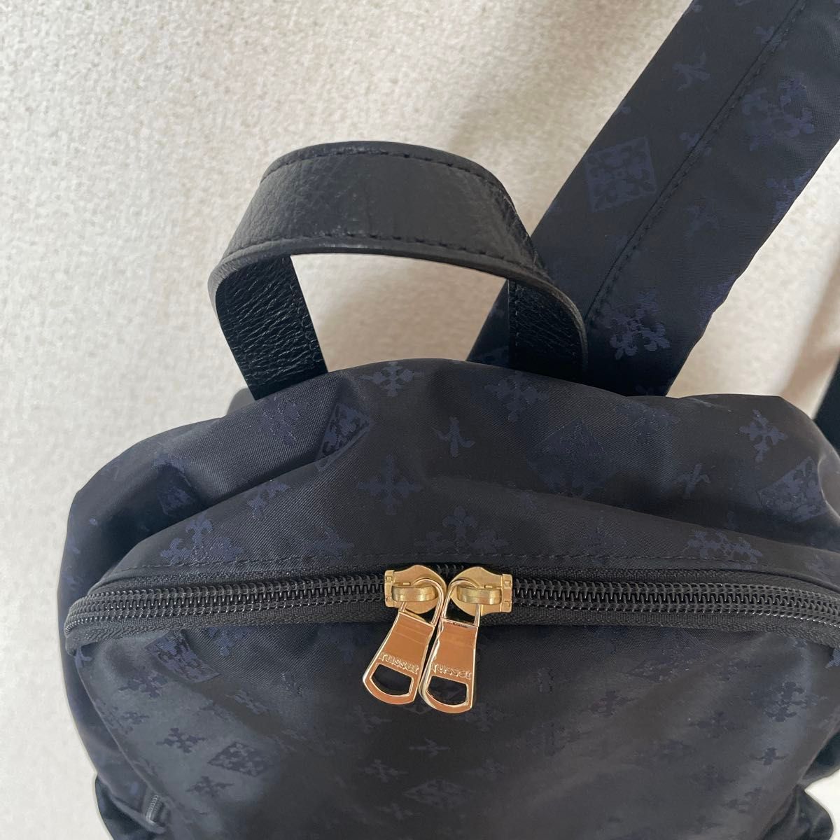 ラシット russet リュックサック 無言購入禁止|Yahoo!フリマ ラシット russet リュックサック 無言購入禁止|Yahoo!フリマ