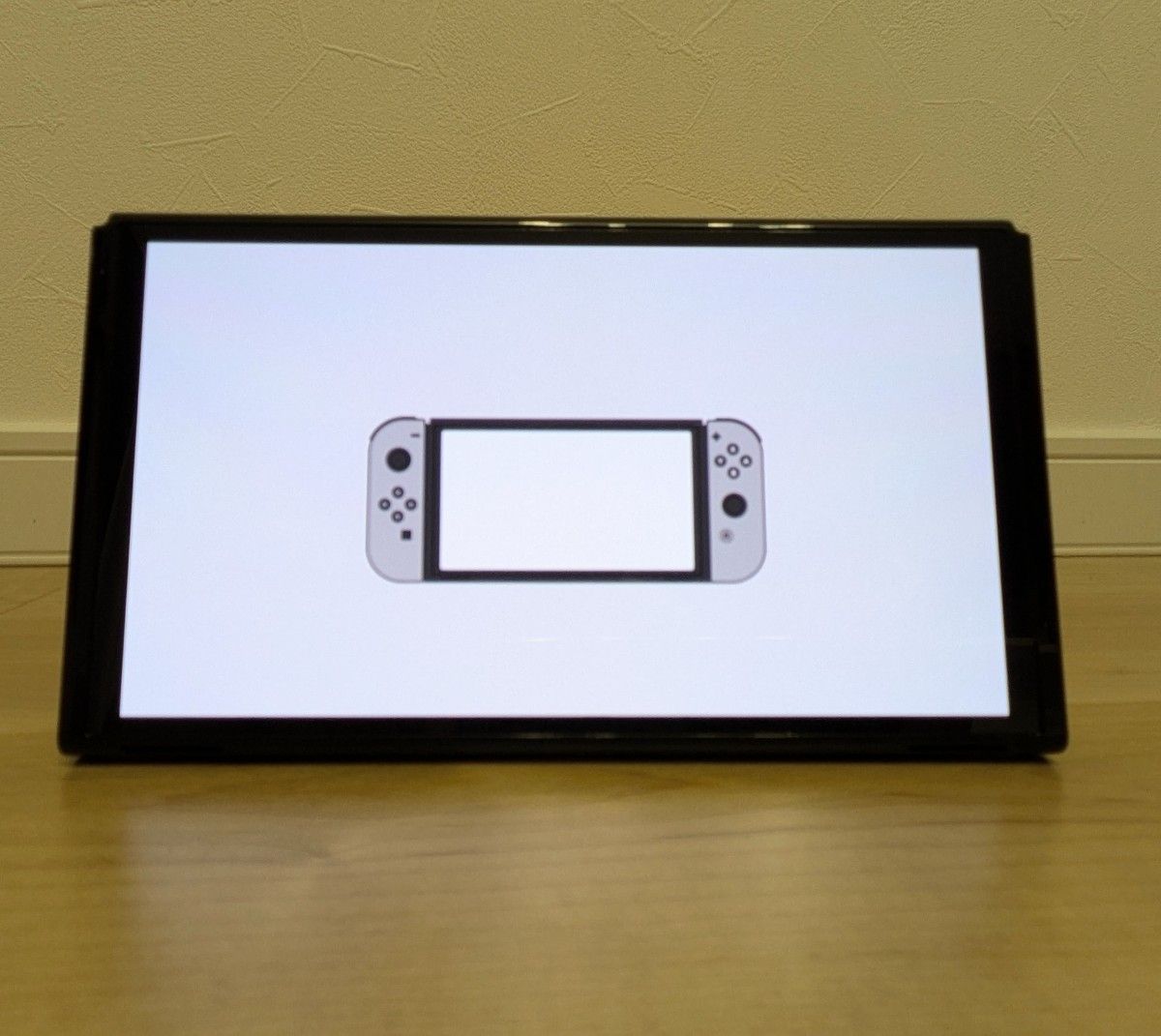 良品】中古ゲーム機 Nintendo Switch 有機EL 本体のみ 2023年製 良品】中古ゲーム機 Nintendo Switch 有機EL 本体のみ 2023年製